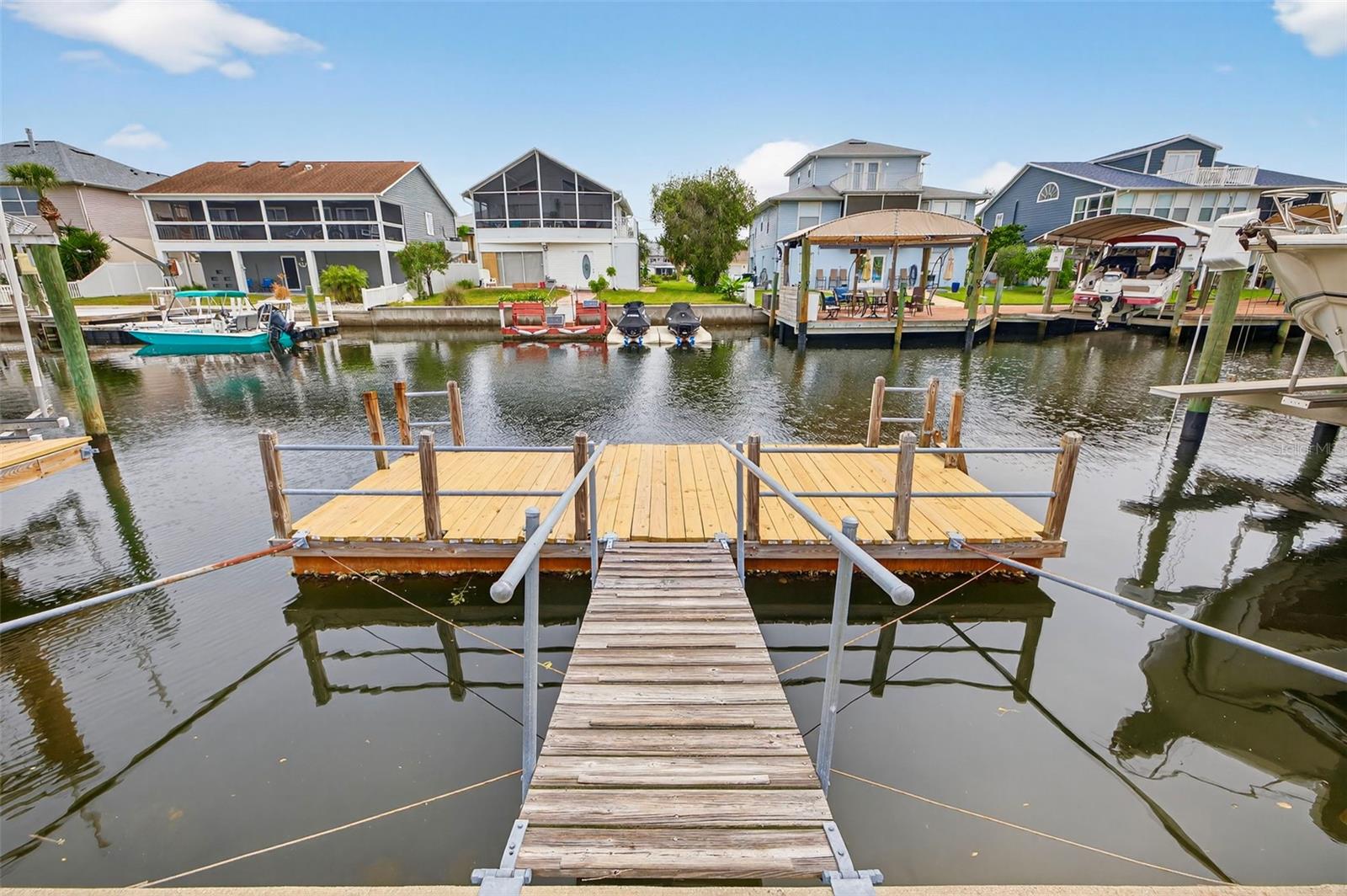 HUDSON BEACH ESTATES - Residential