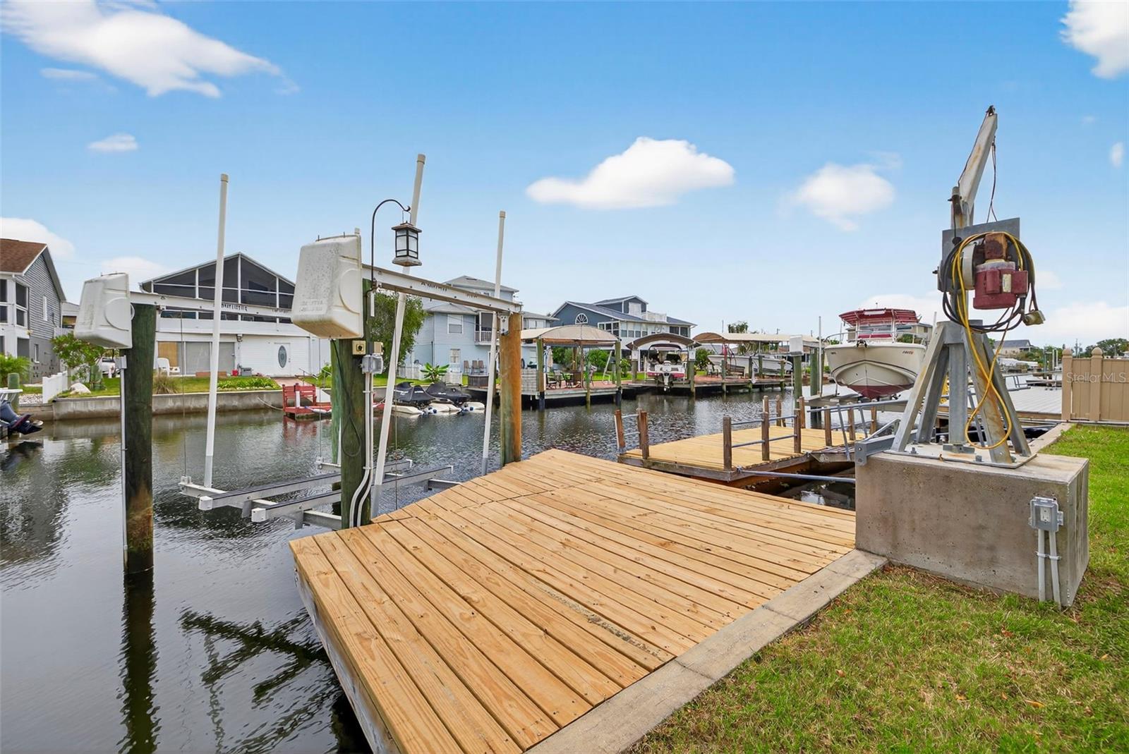 HUDSON BEACH ESTATES - Residential