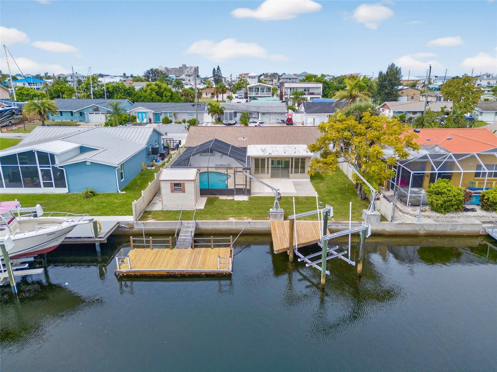 HUDSON BEACH ESTATES - Residential