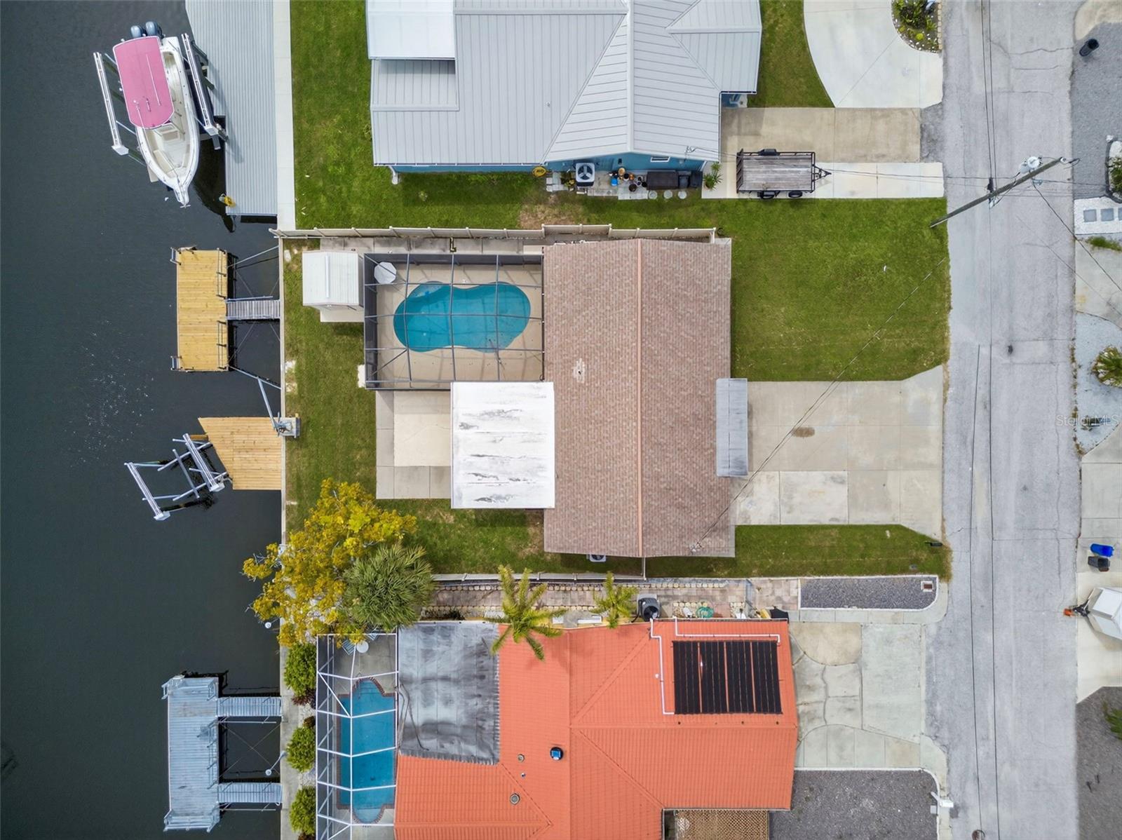 HUDSON BEACH ESTATES - Residential