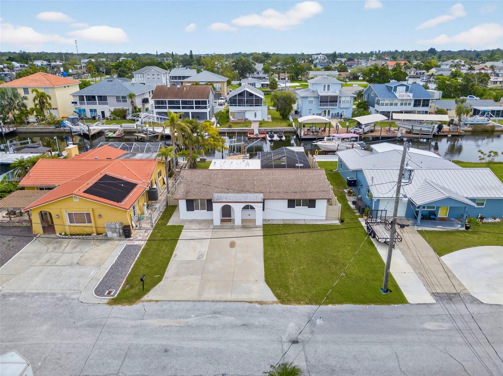 HUDSON BEACH ESTATES - Residential