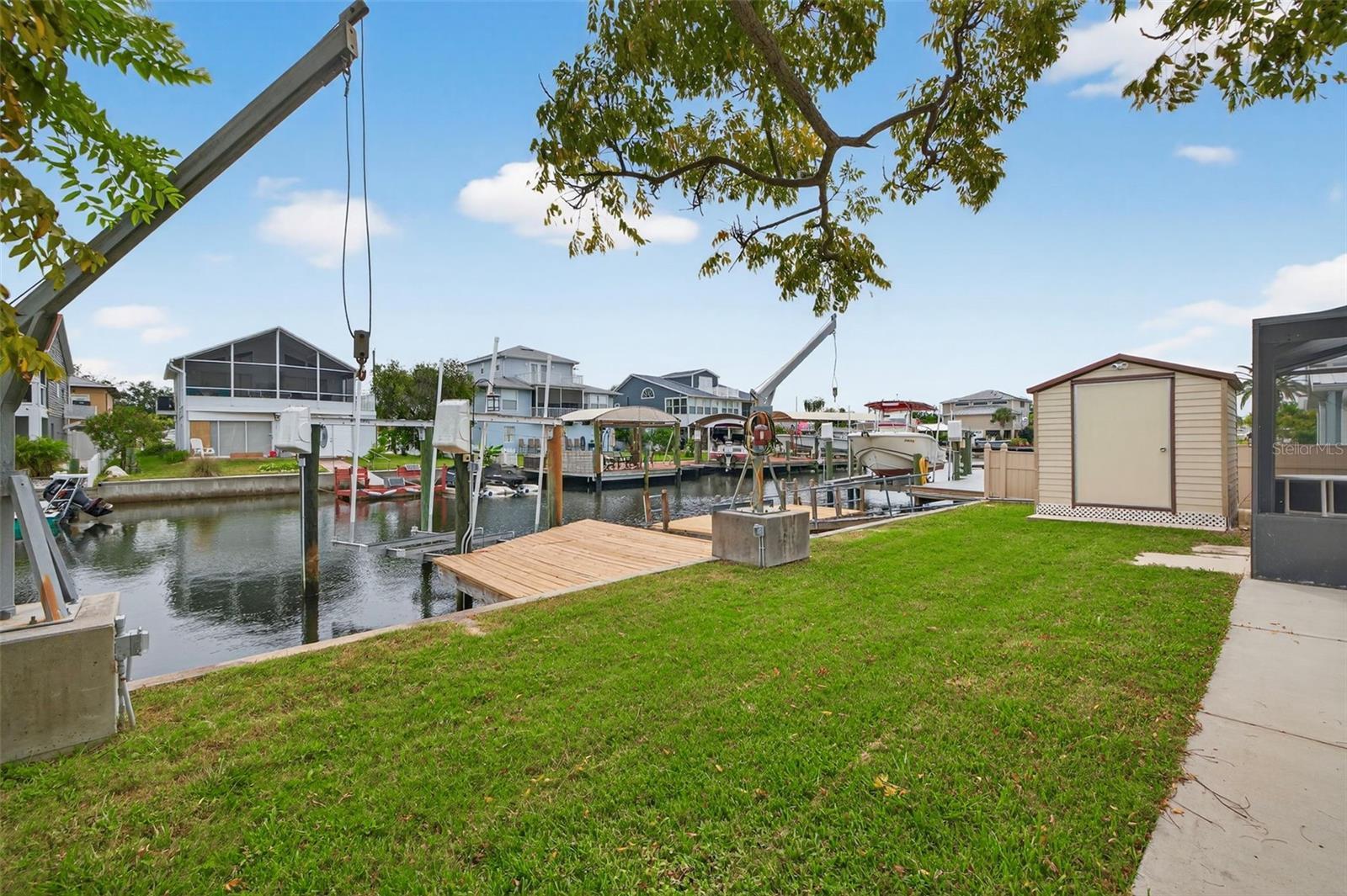 HUDSON BEACH ESTATES - Residential