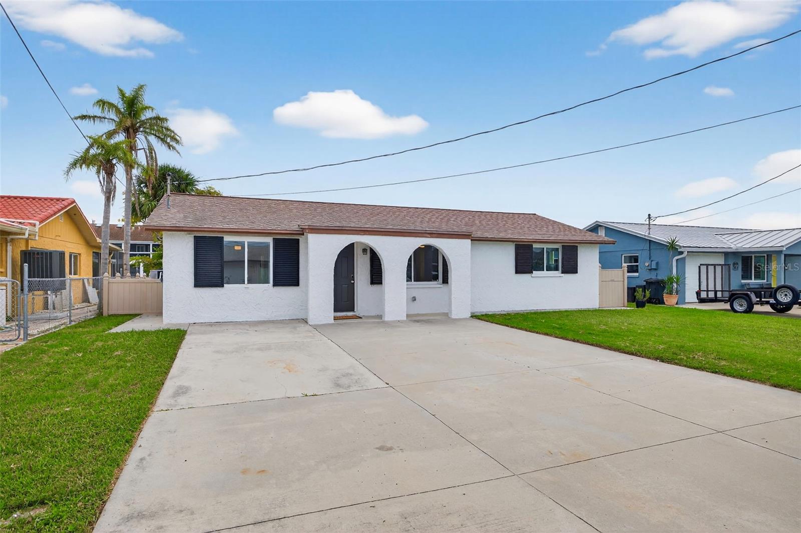 HUDSON BEACH ESTATES - Residential