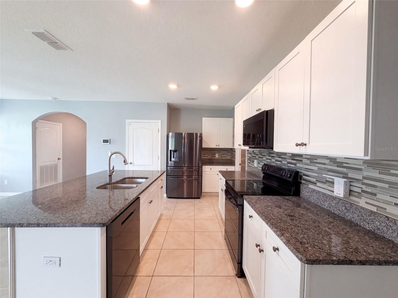 3074 TIMBER HAWK CIRCLE