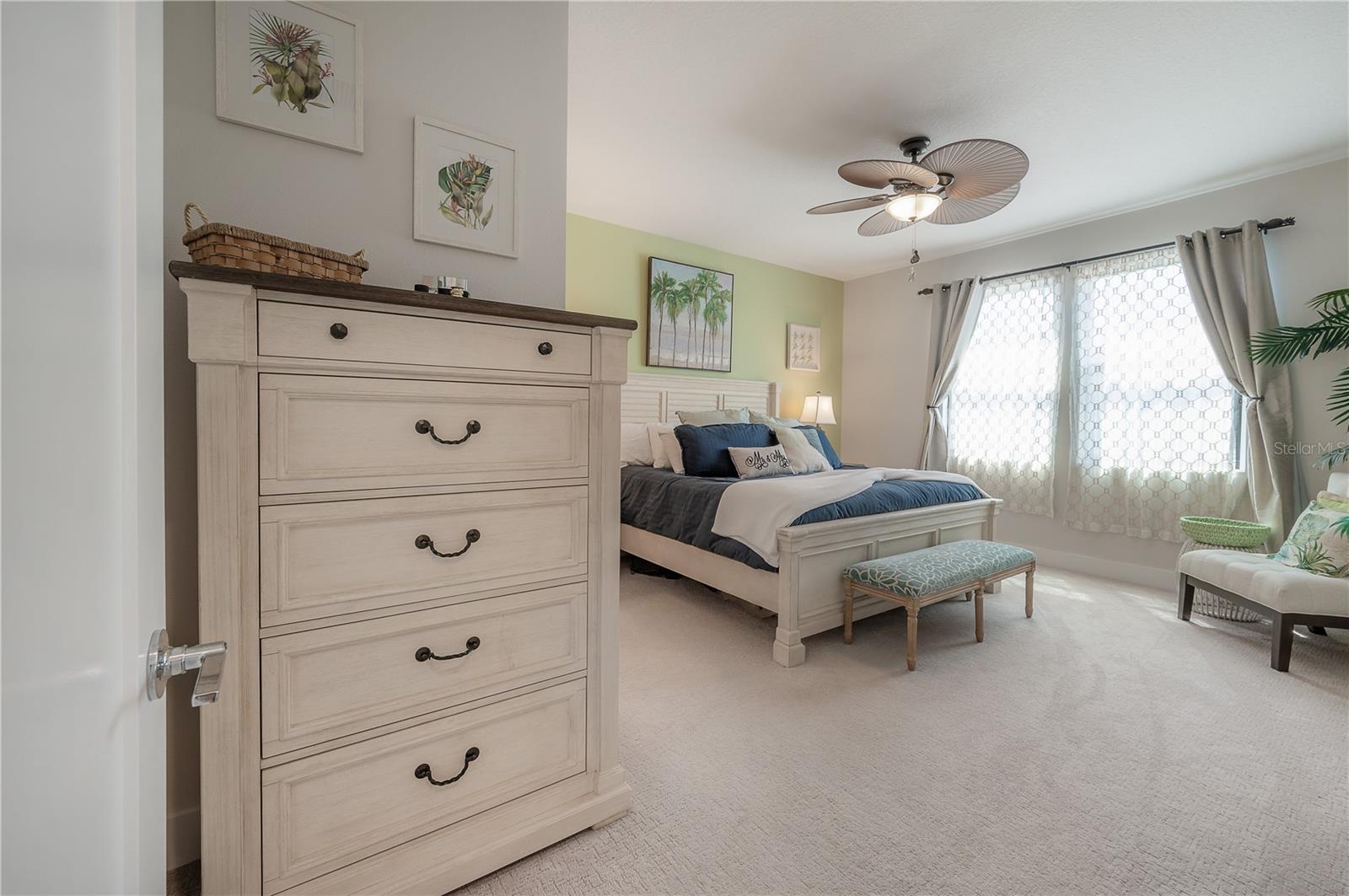 UPTOWN KENWOOD - Residential Lease