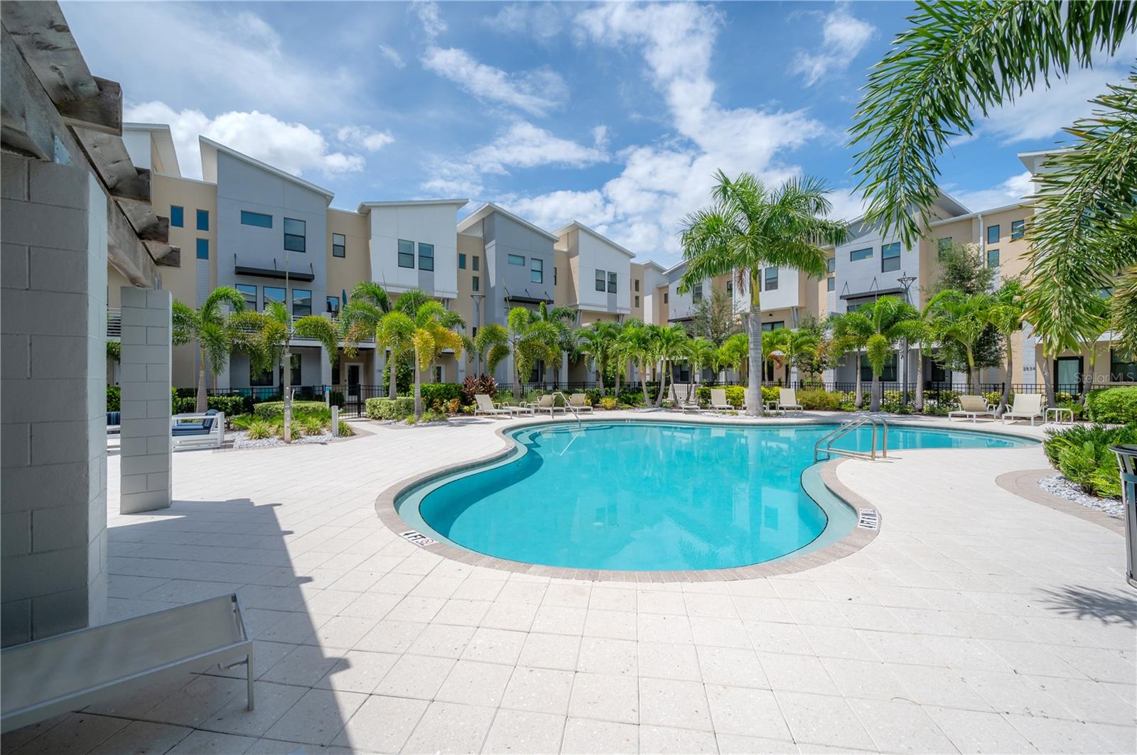 UPTOWN KENWOOD - Residential Lease