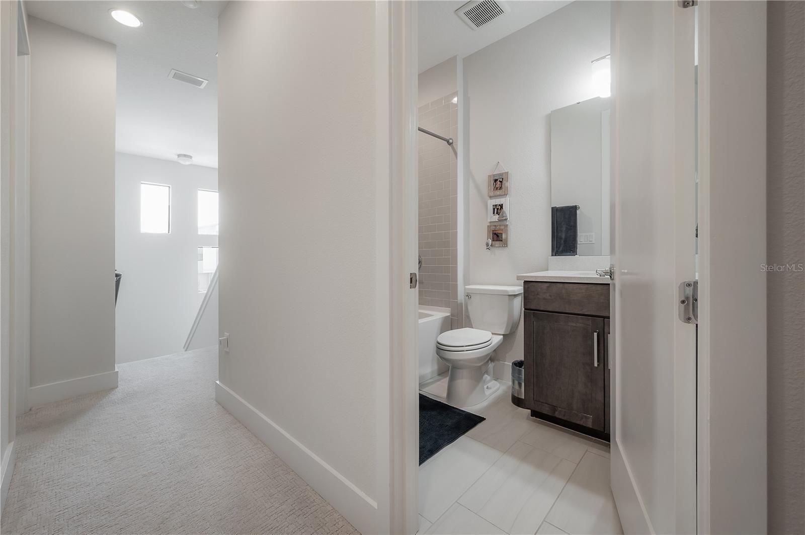 UPTOWN KENWOOD - Residential Lease