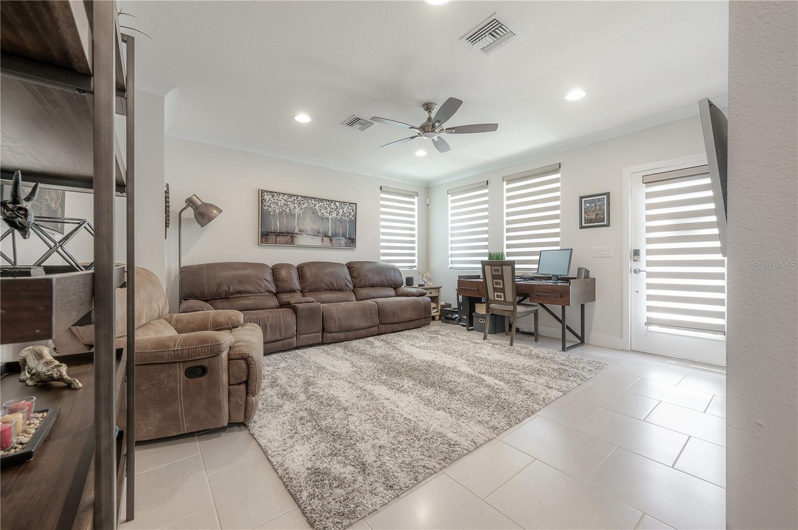 UPTOWN KENWOOD - Residential Lease