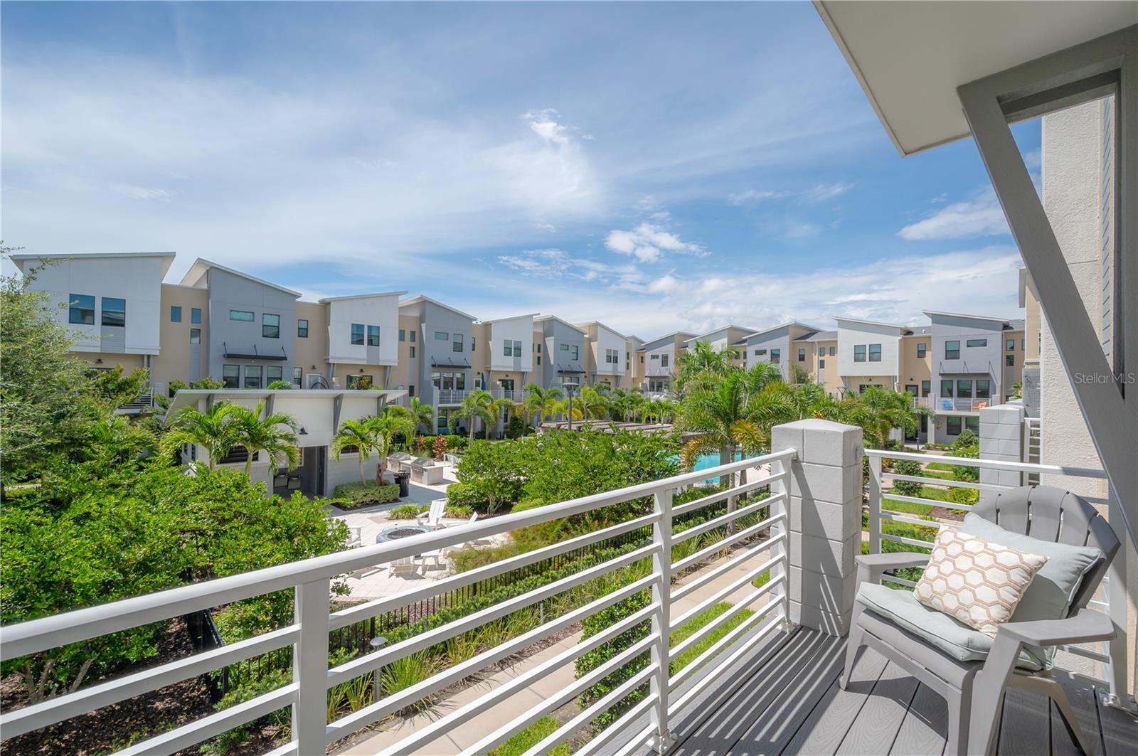UPTOWN KENWOOD - Residential Lease