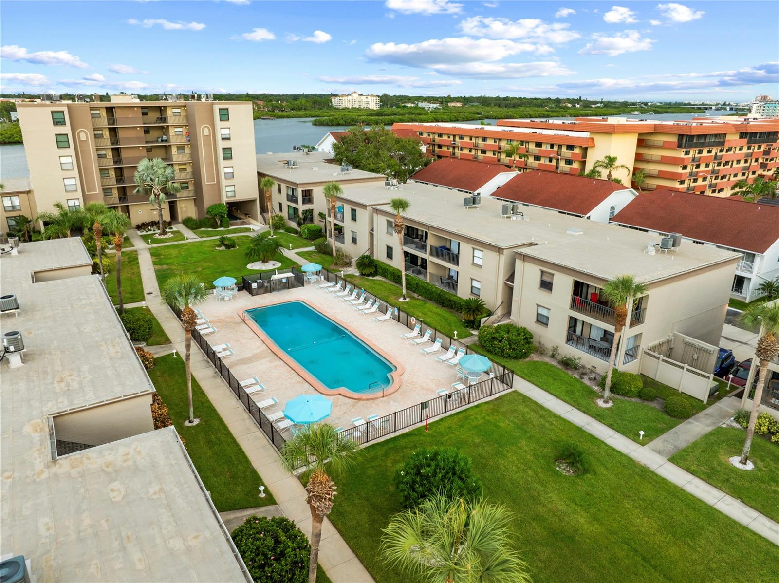 SEA CLUB OF INDIAN SHORES CONDO - Residential