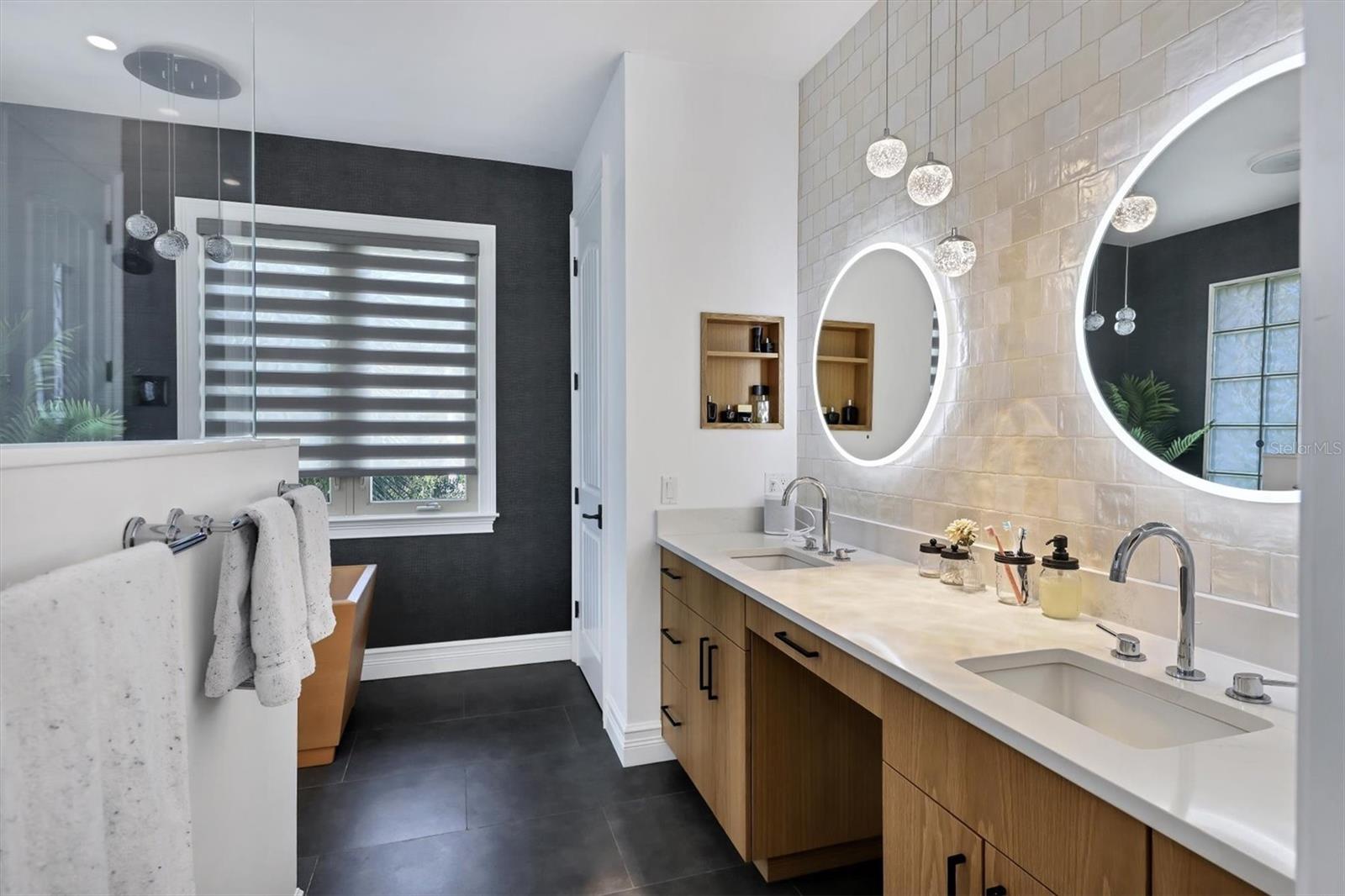 BIRD KEY SUB - Residential Lease