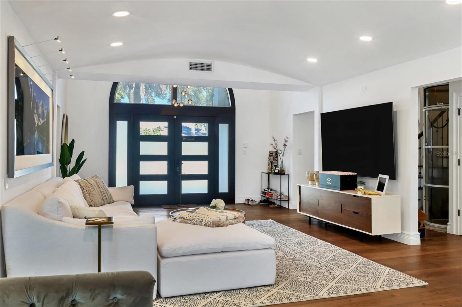 BIRD KEY SUB - Residential Lease