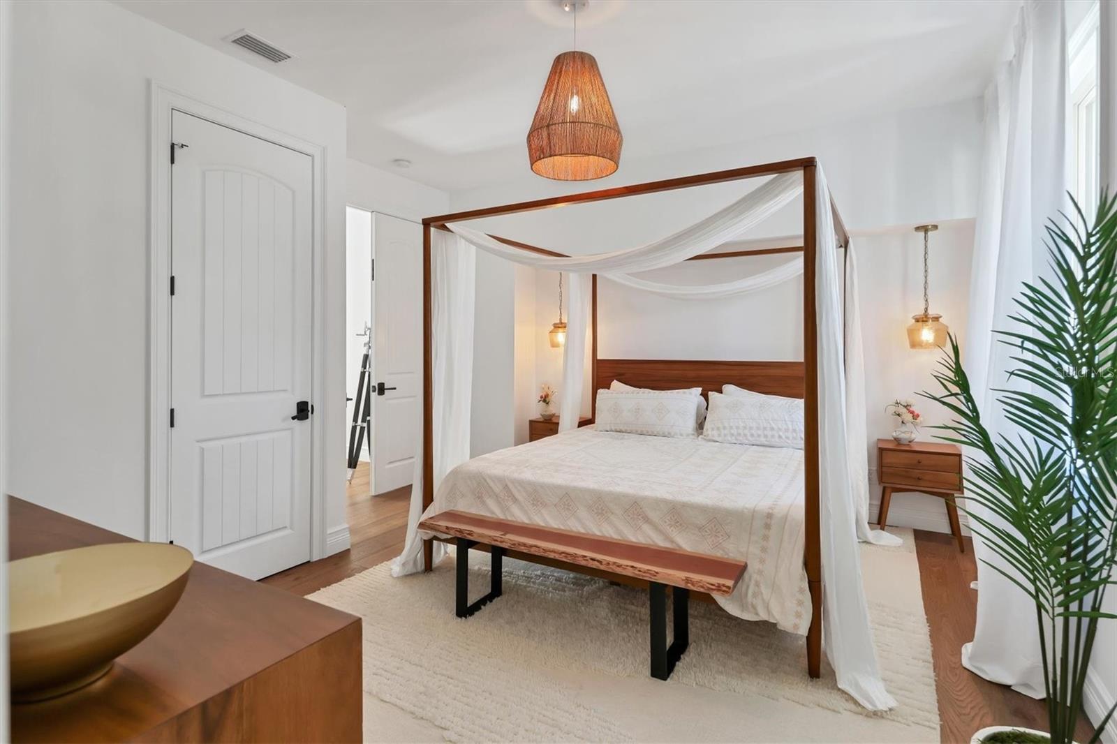 BIRD KEY SUB - Residential Lease