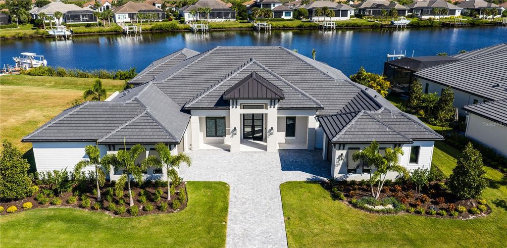 Photo of 1621 Rio Vista Terrace, Parrish, FL 34219 (MLS # A4669564)