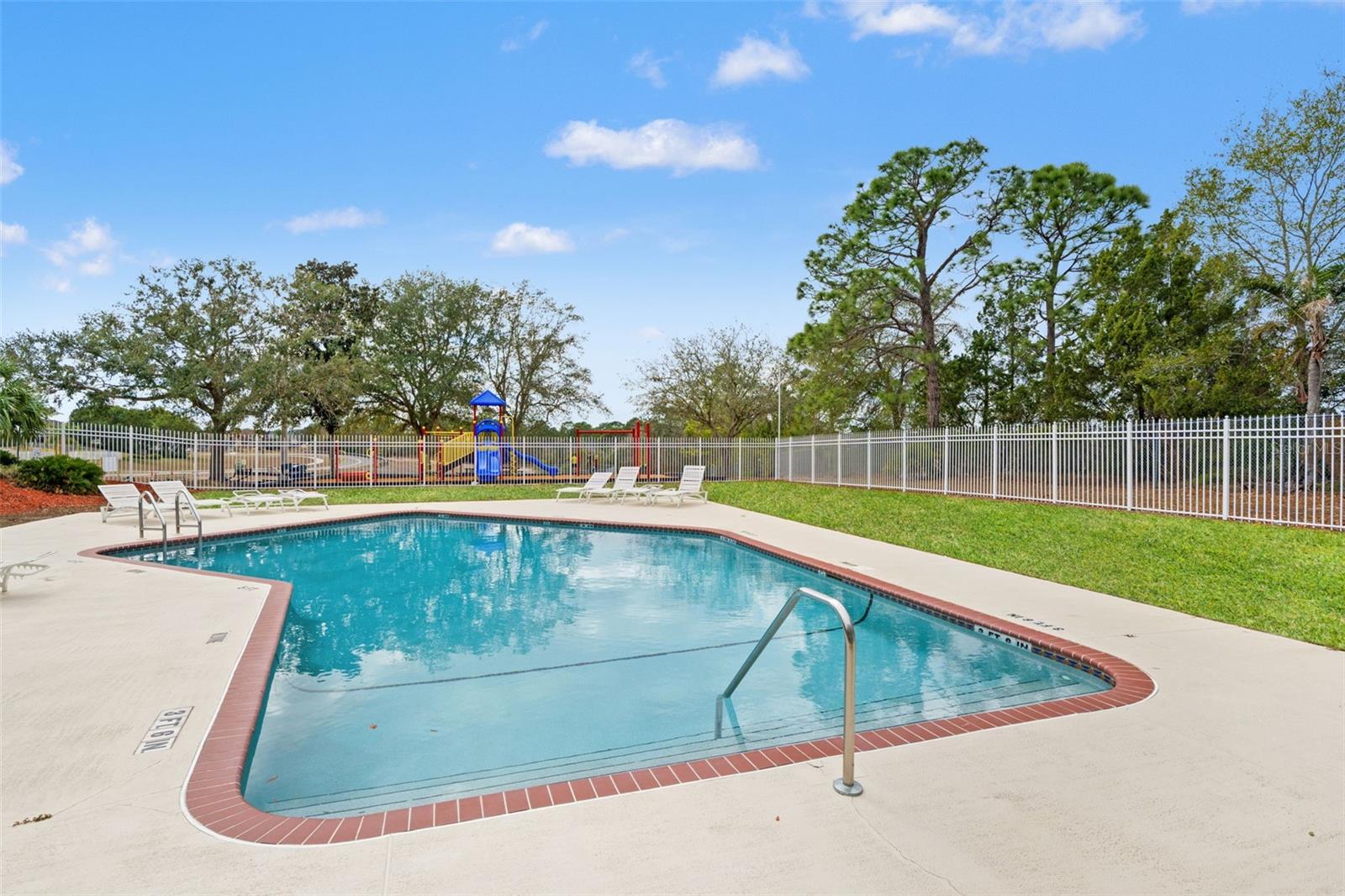 PRISTINE PLACE PH 2 - Residential