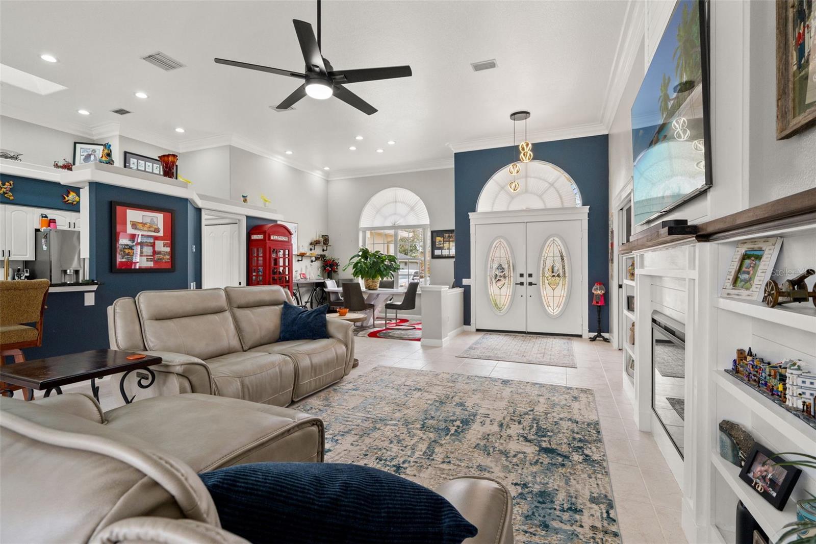 PRISTINE PLACE PH 2 - Residential