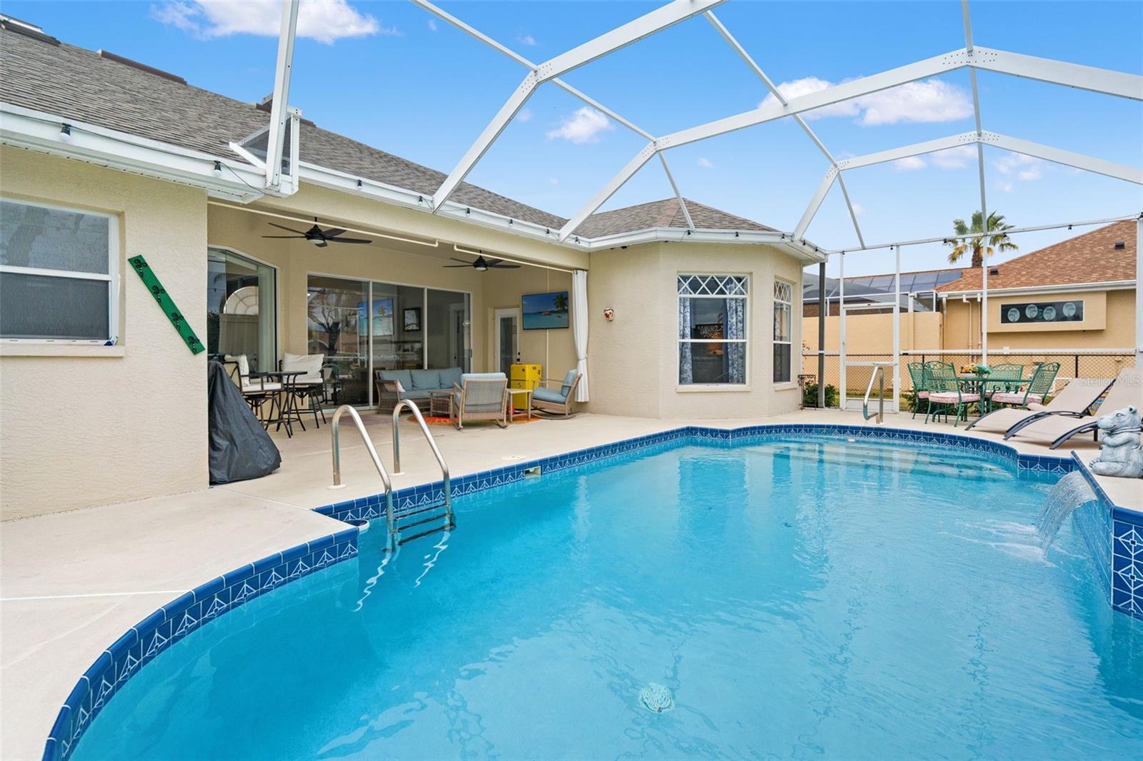 PRISTINE PLACE PH 2 - Residential