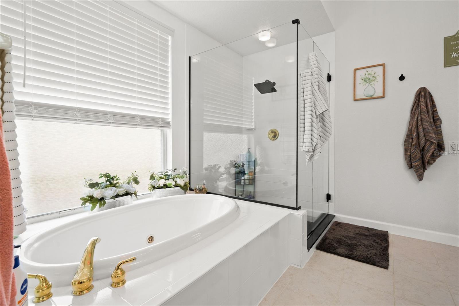 PRISTINE PLACE PH 2 - Residential