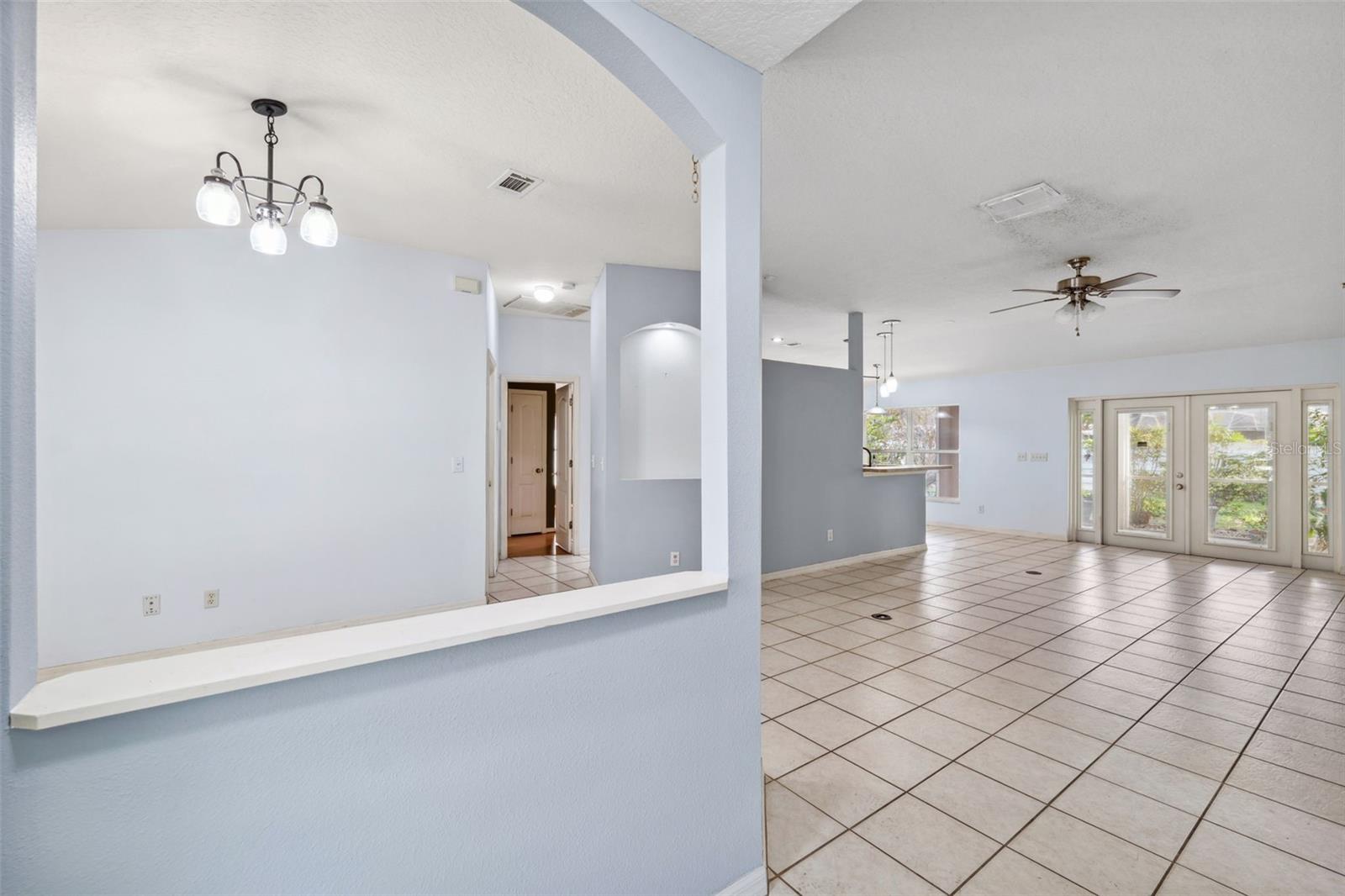 2329 TOWERING OAKS CIRCLE