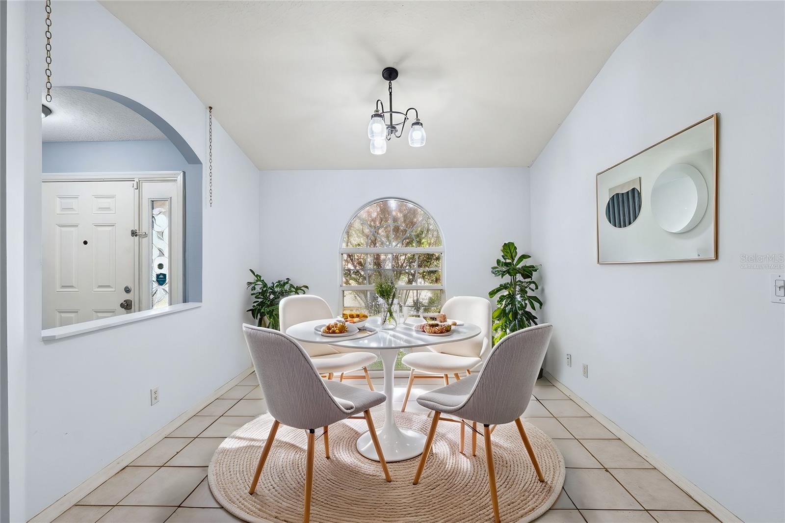 2329 TOWERING OAKS CIRCLE
