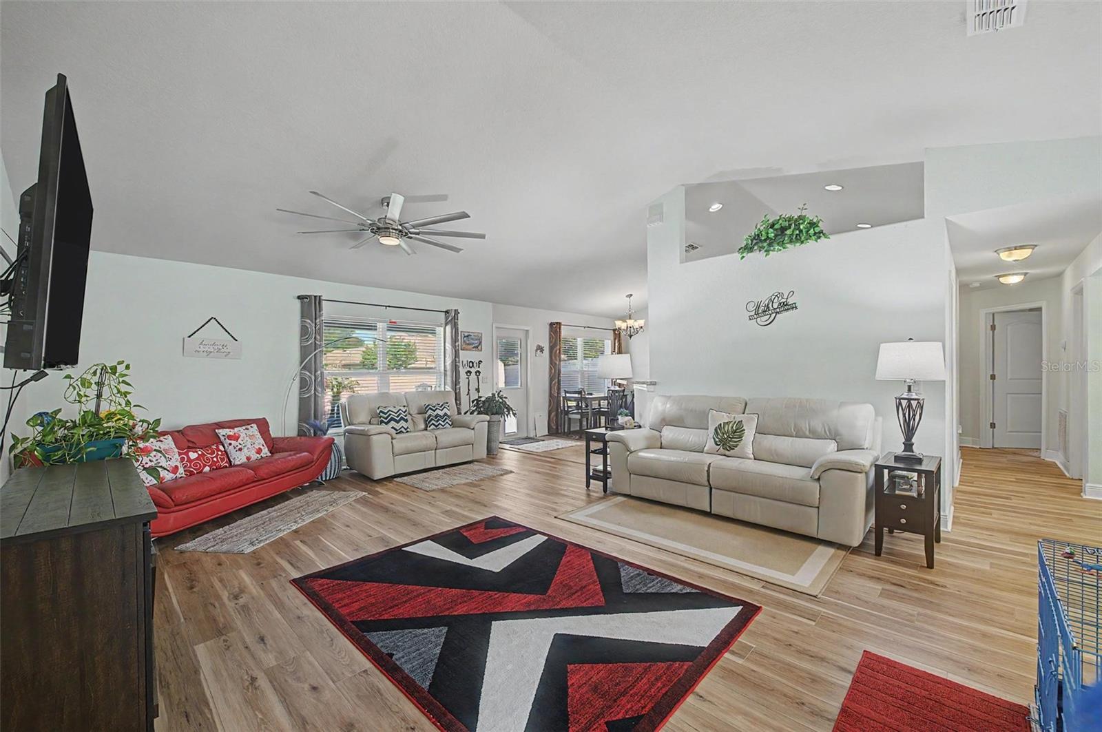 1621 DOVES VIEW CIRCLE