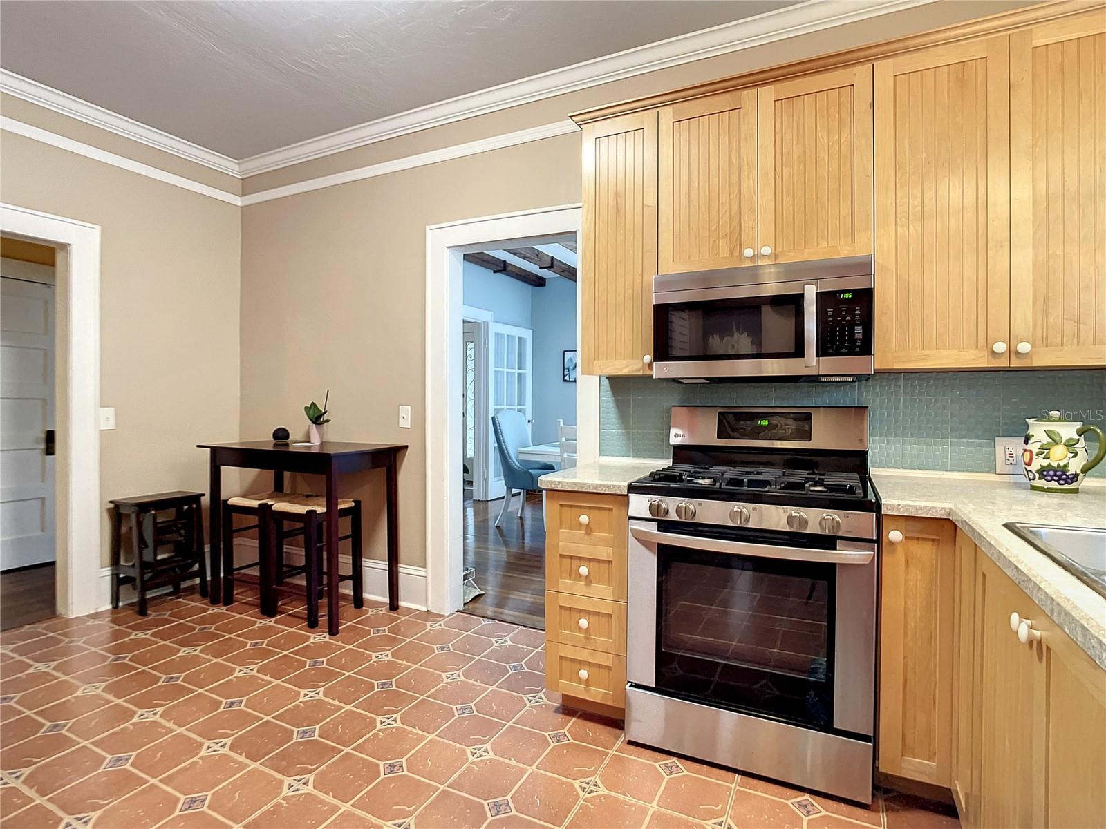 PARKSIDE - Residential