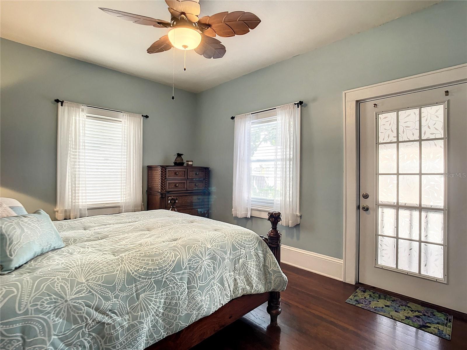 PARKSIDE - Residential