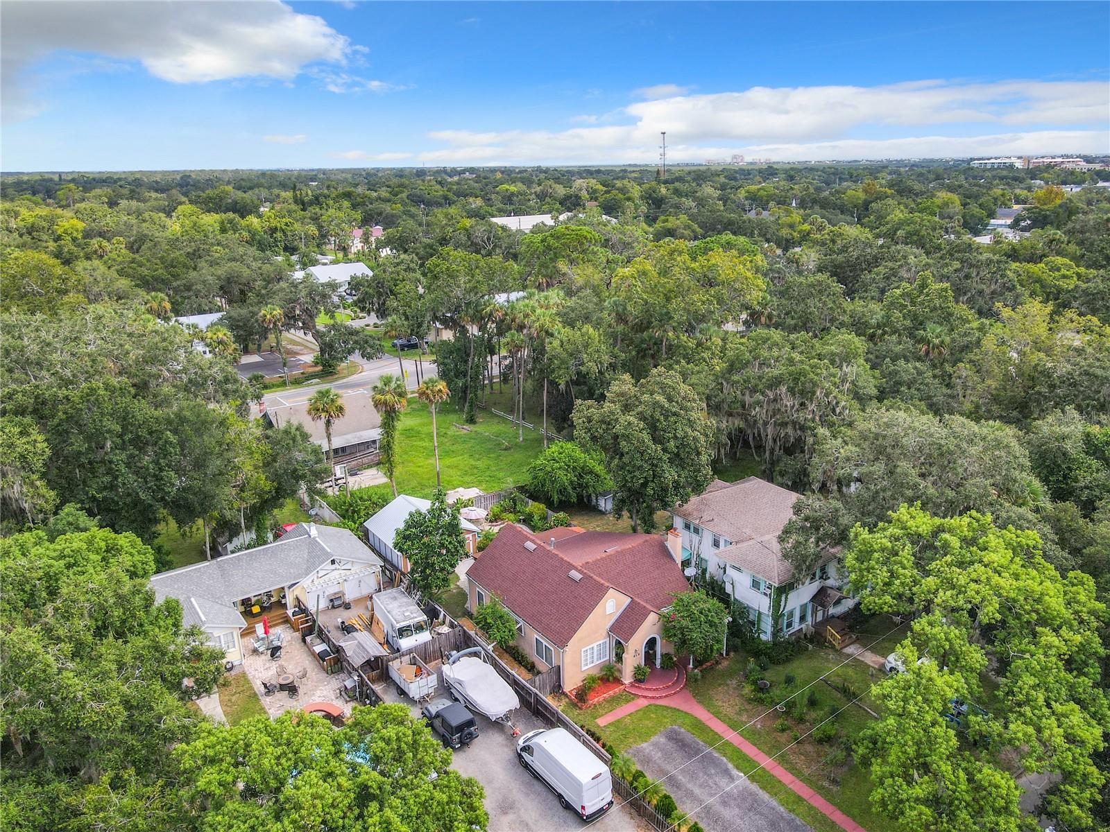 PARKSIDE - Residential