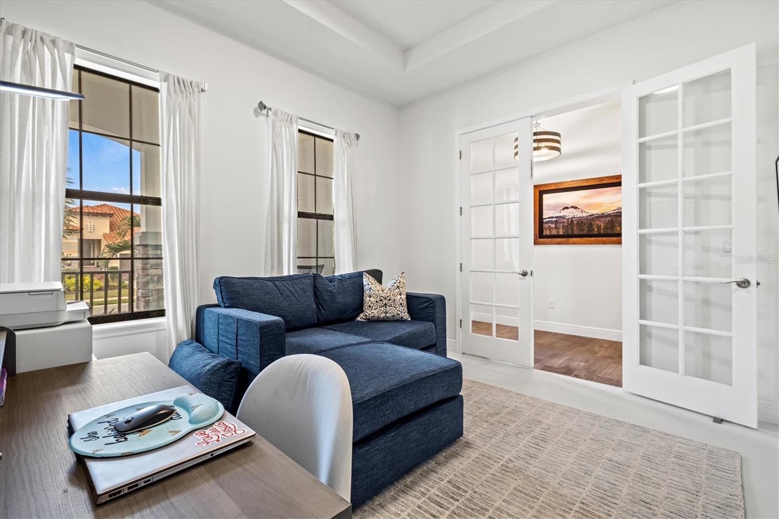 LEGENDS BAY - Residential