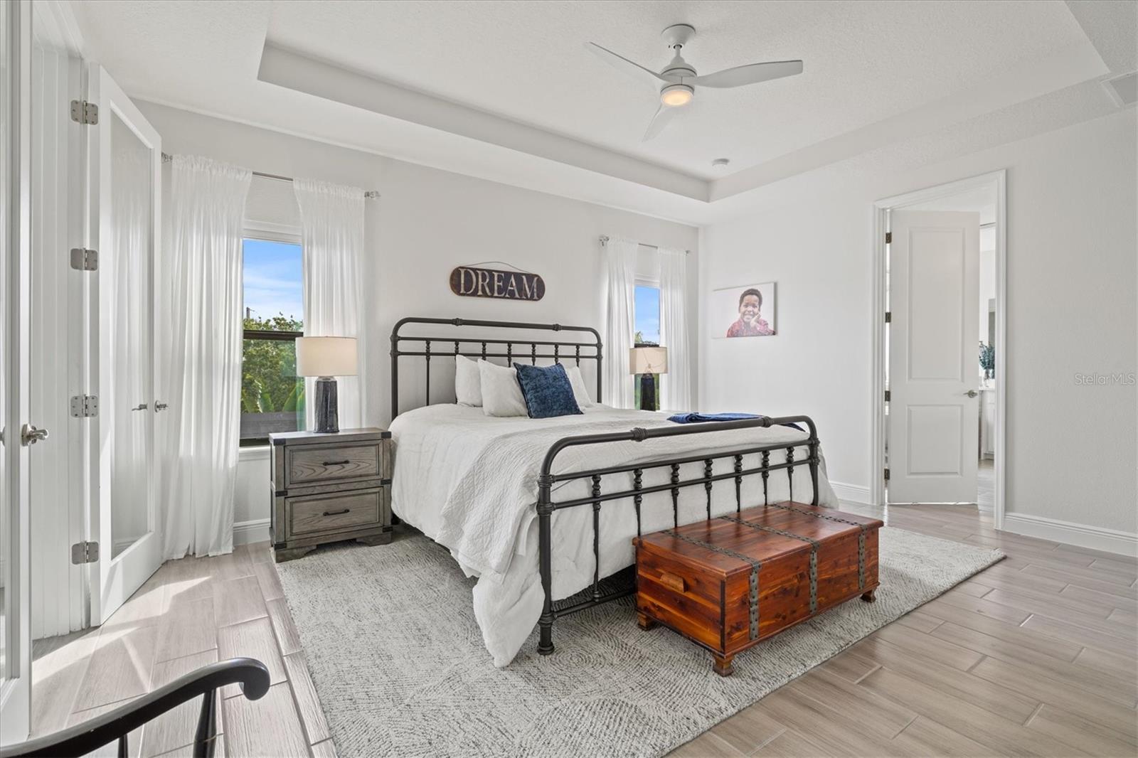 LEGENDS BAY - Residential