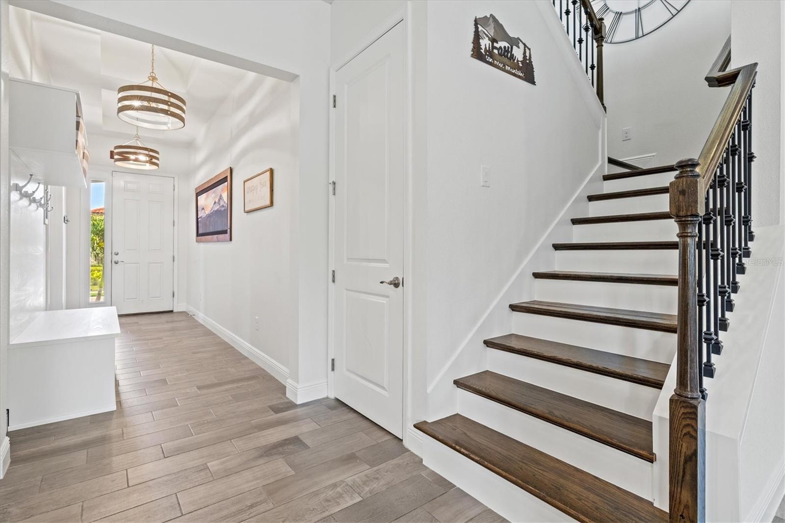 LEGENDS BAY - Residential