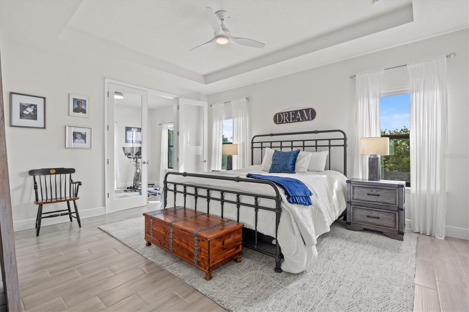 LEGENDS BAY - Residential