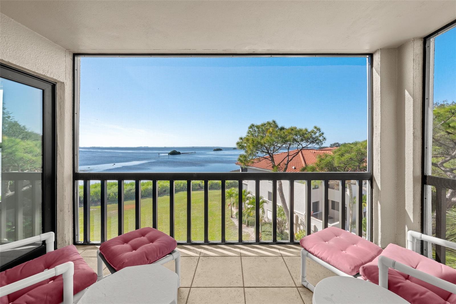TARPON COVE CONDO - Residential