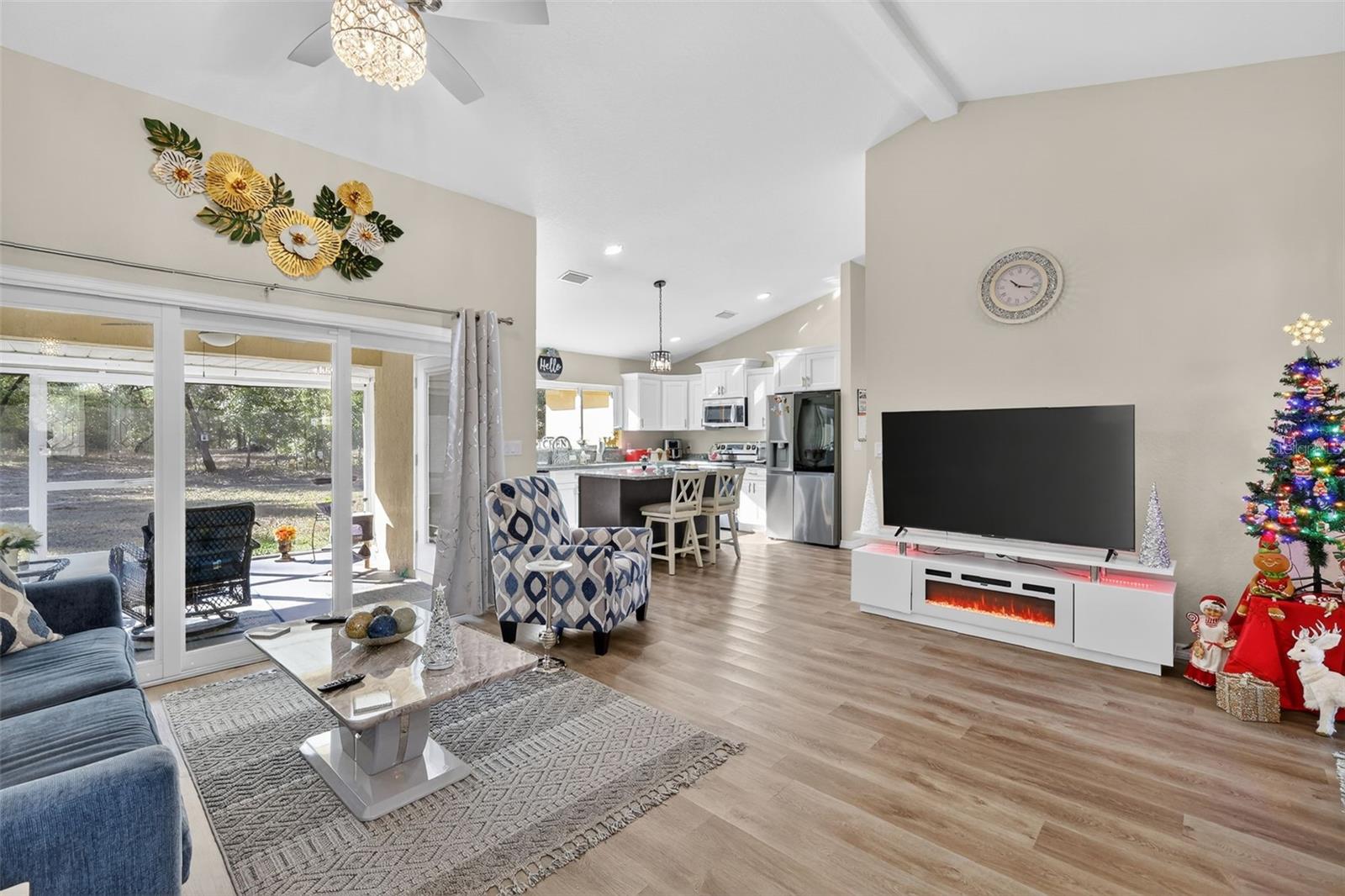 RAINBOW SPGS - Residential