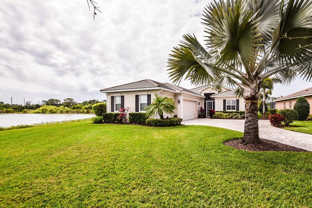 Photo of 1580 Lancashire Drive, Venice, FL 34293 (MLS # N6146177)