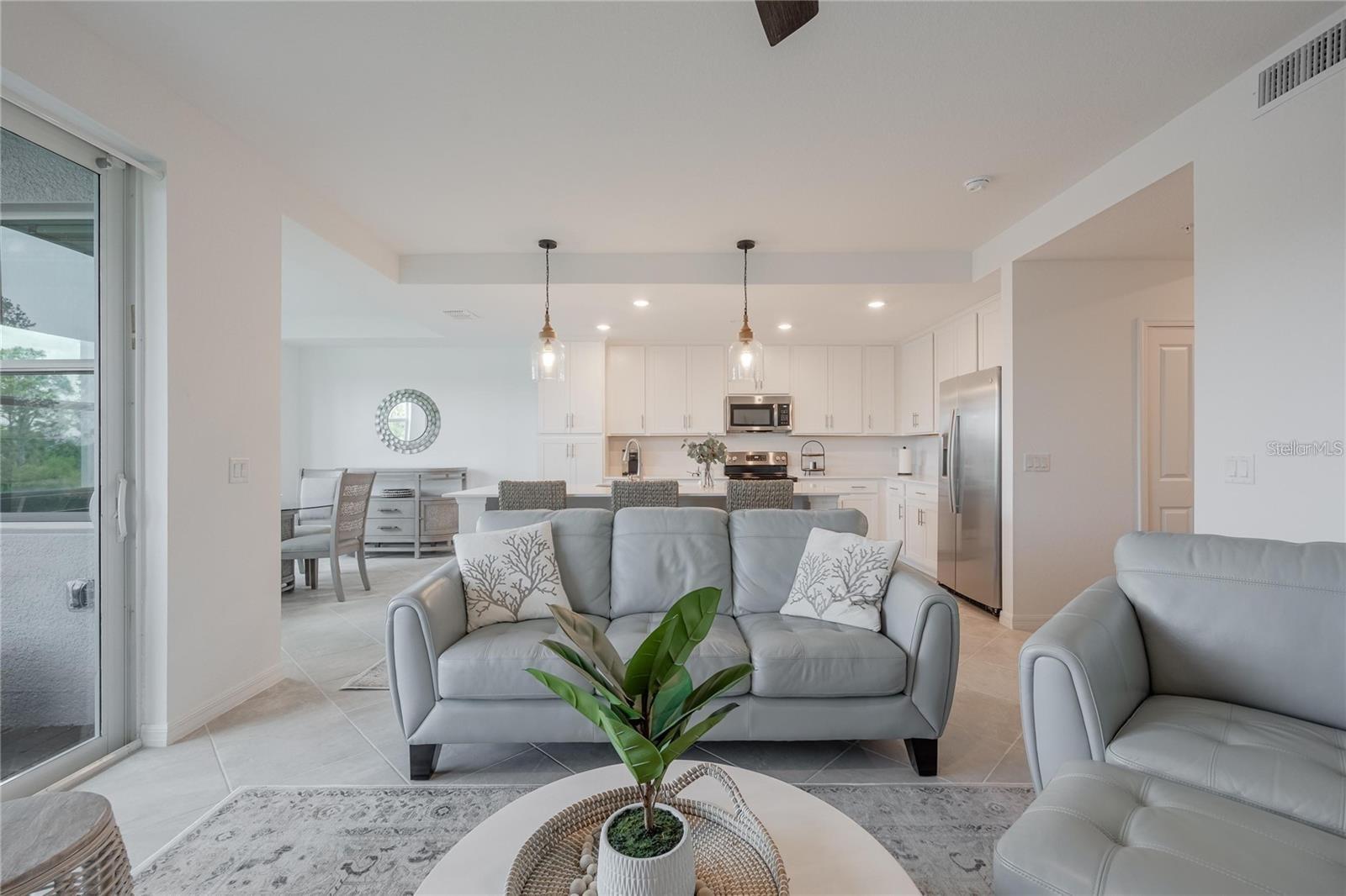 14141 HERITAGE LANDING BOULEVARD 912