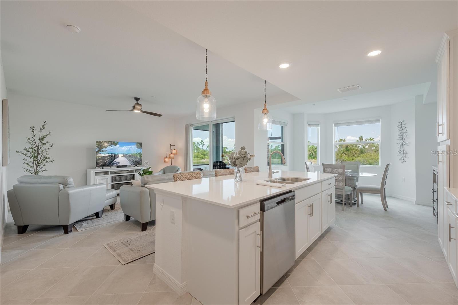 14141 HERITAGE LANDING BOULEVARD 912