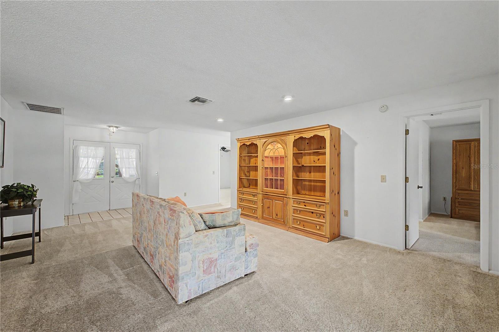 TIMBER PINES - Residential
