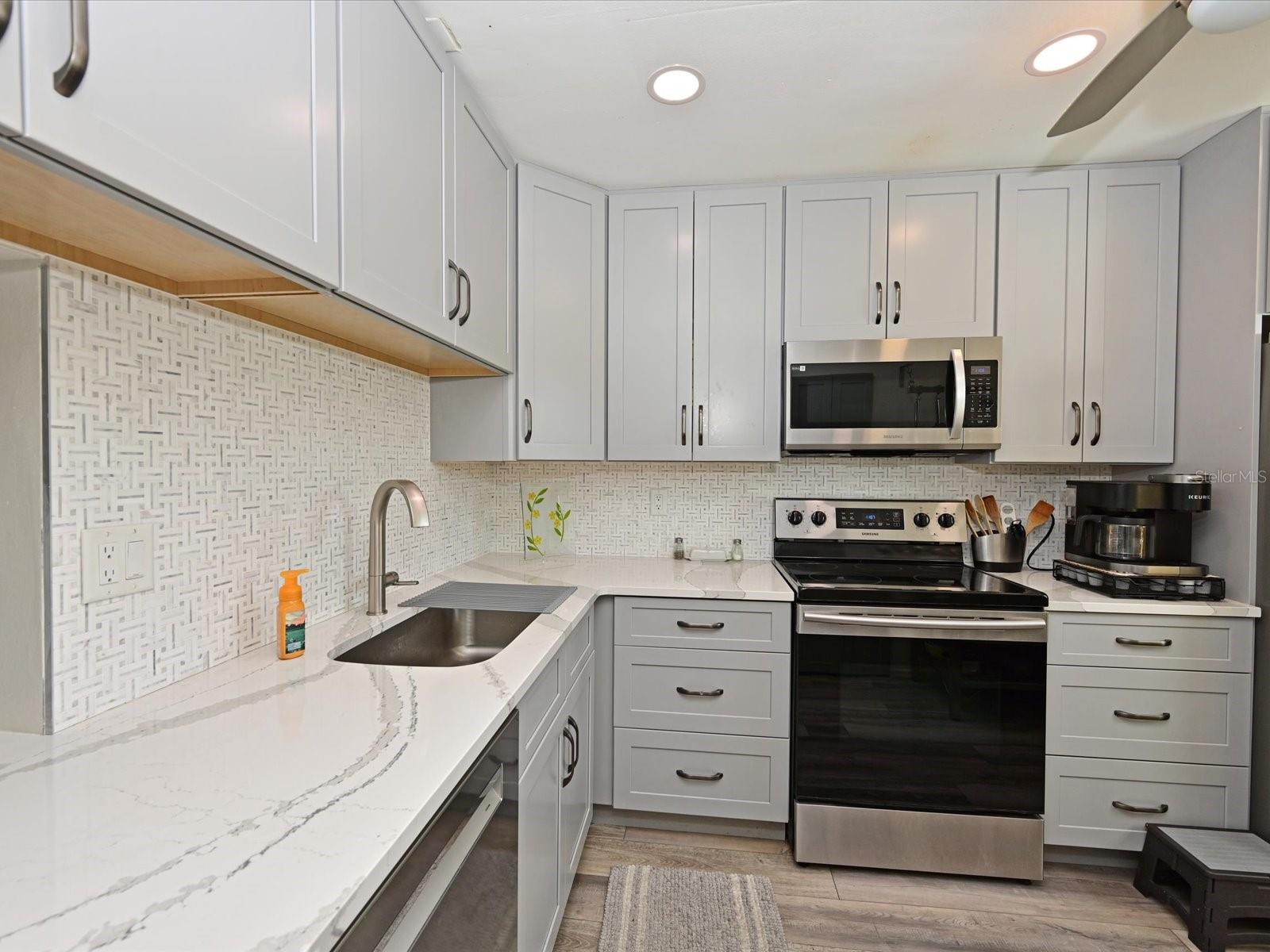 IRONWOOD TWELFTH - Residential