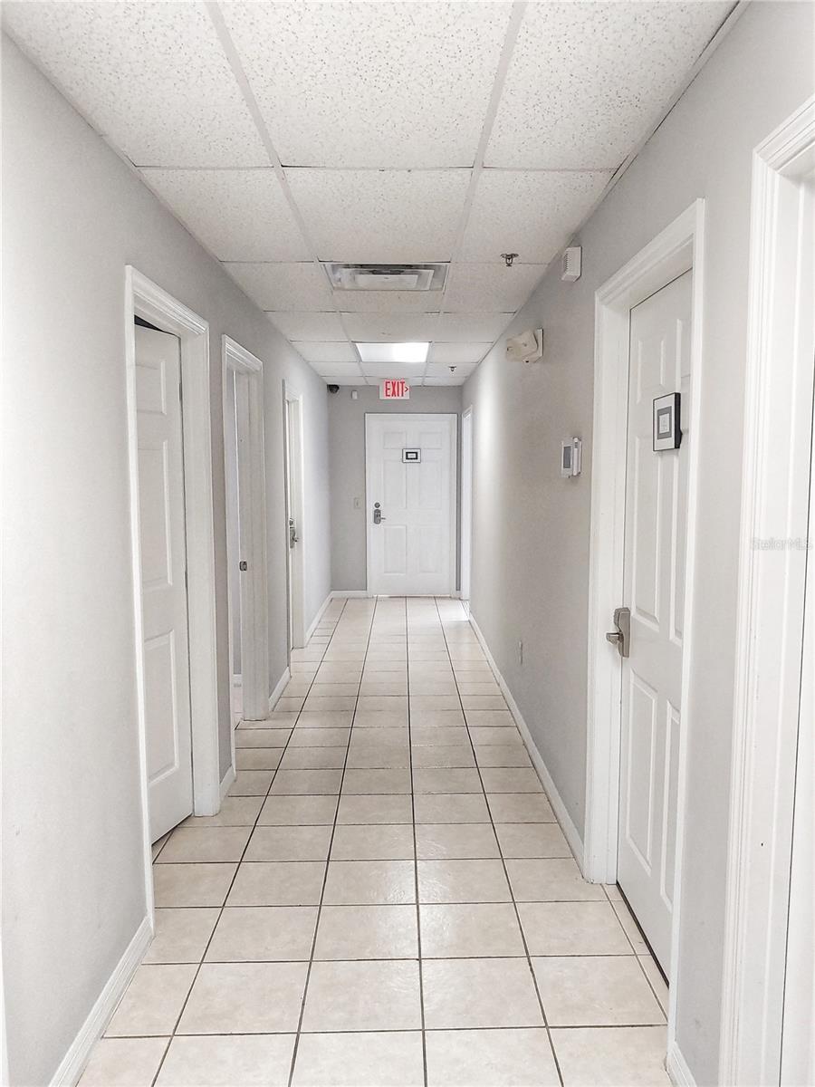 O S P SERVICE CENTER - Commercial Lease