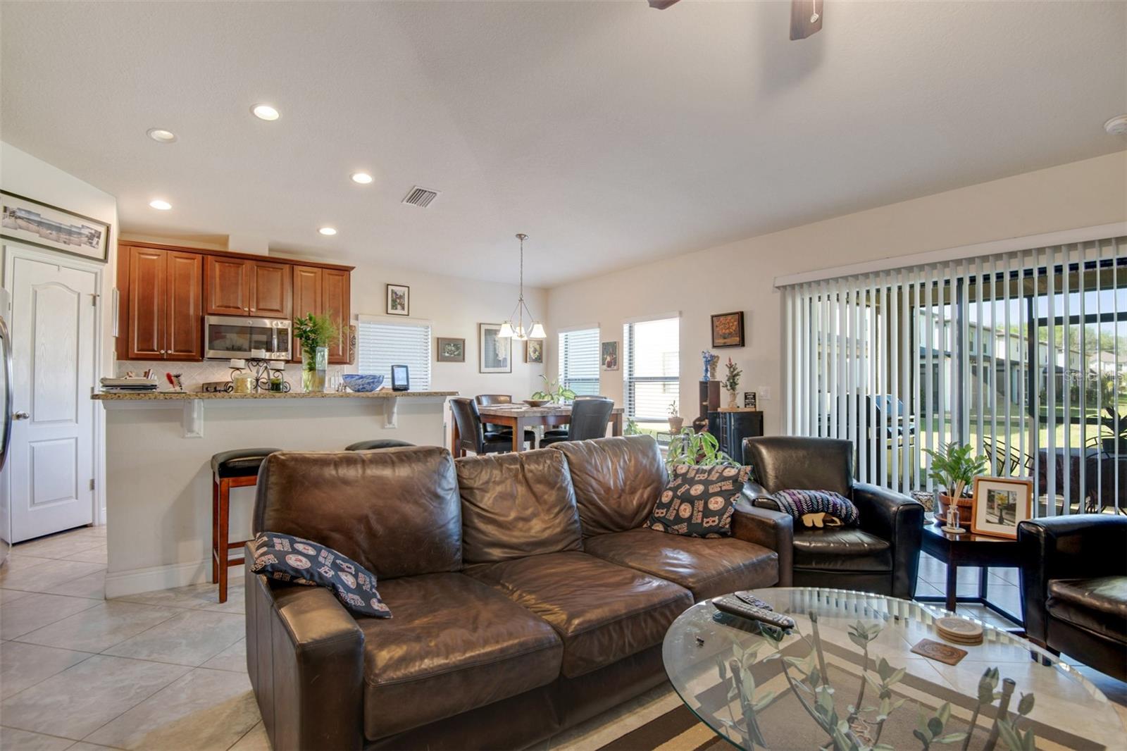 CORY LAKE ISLES - Residential Lease