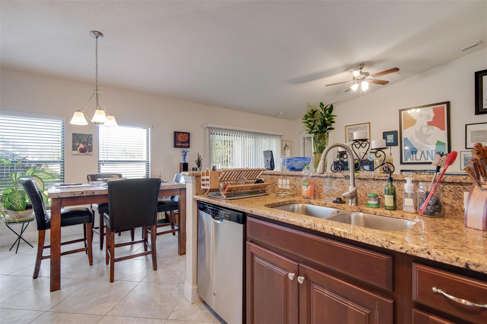 CORY LAKE ISLES - Residential Lease