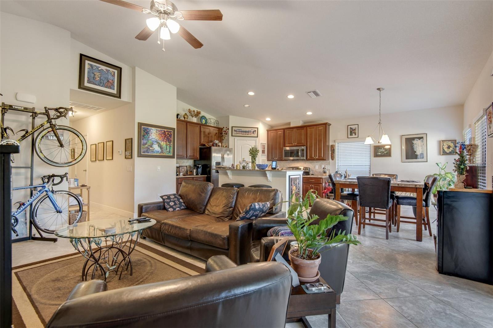 CORY LAKE ISLES - Residential Lease