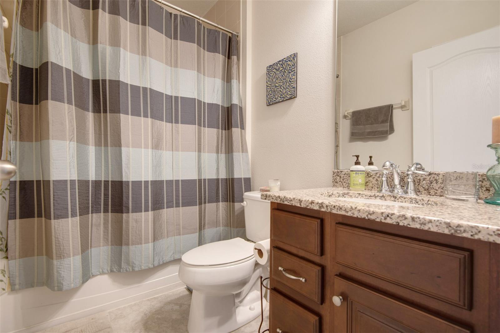 CORY LAKE ISLES - Residential Lease