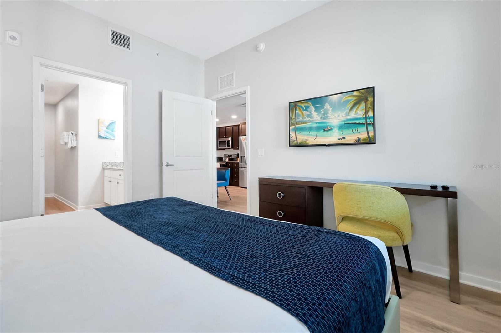 RESERVE AT VISTA CAY - Residential