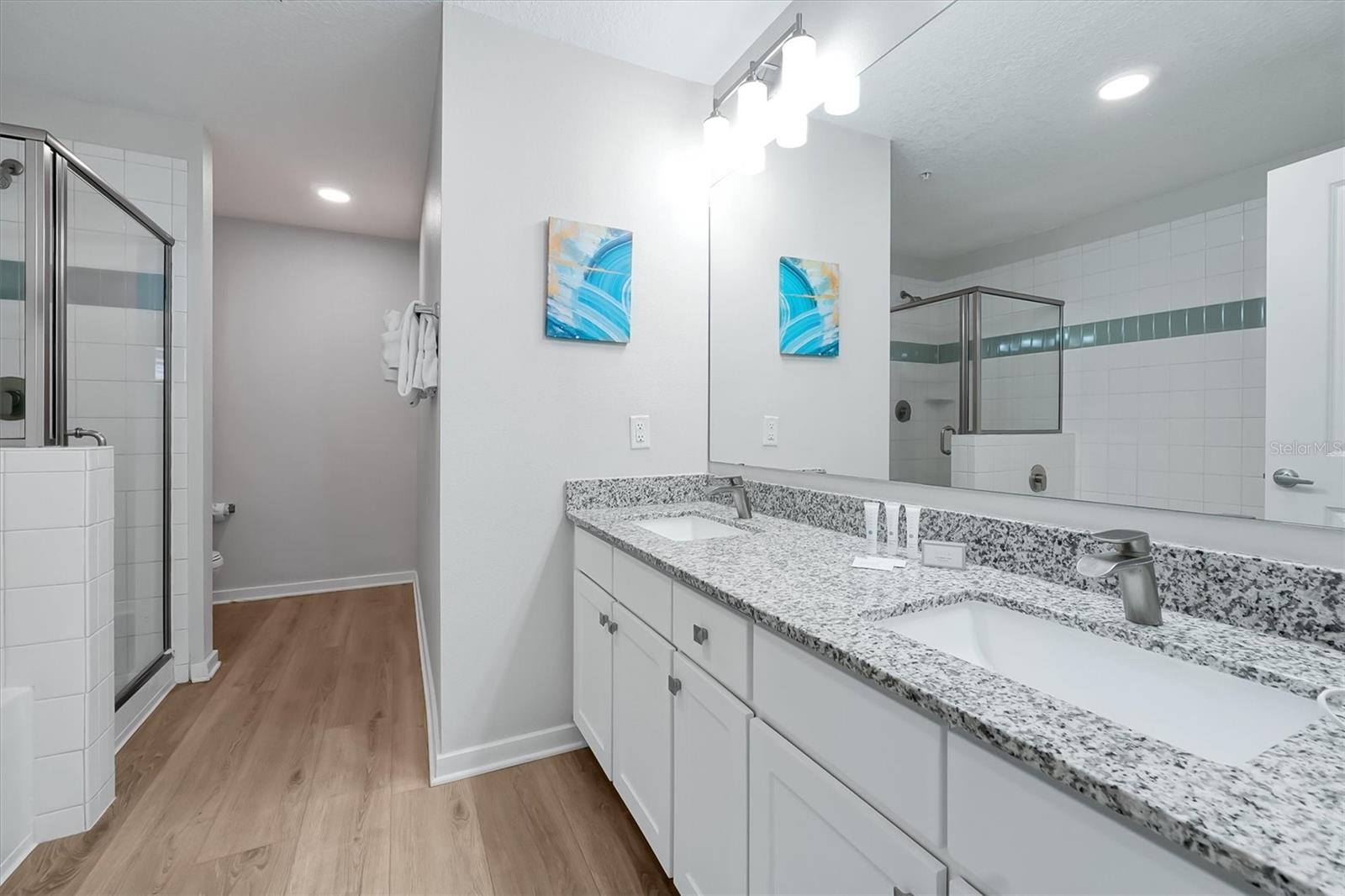 RESERVE AT VISTA CAY - Residential