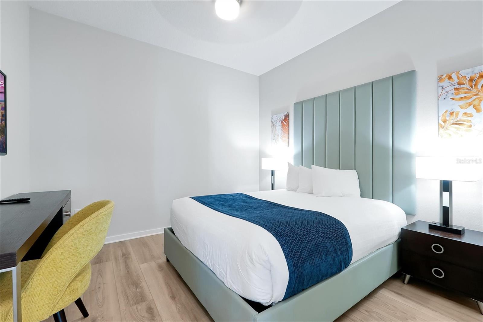 RESERVE AT VISTA CAY - Residential