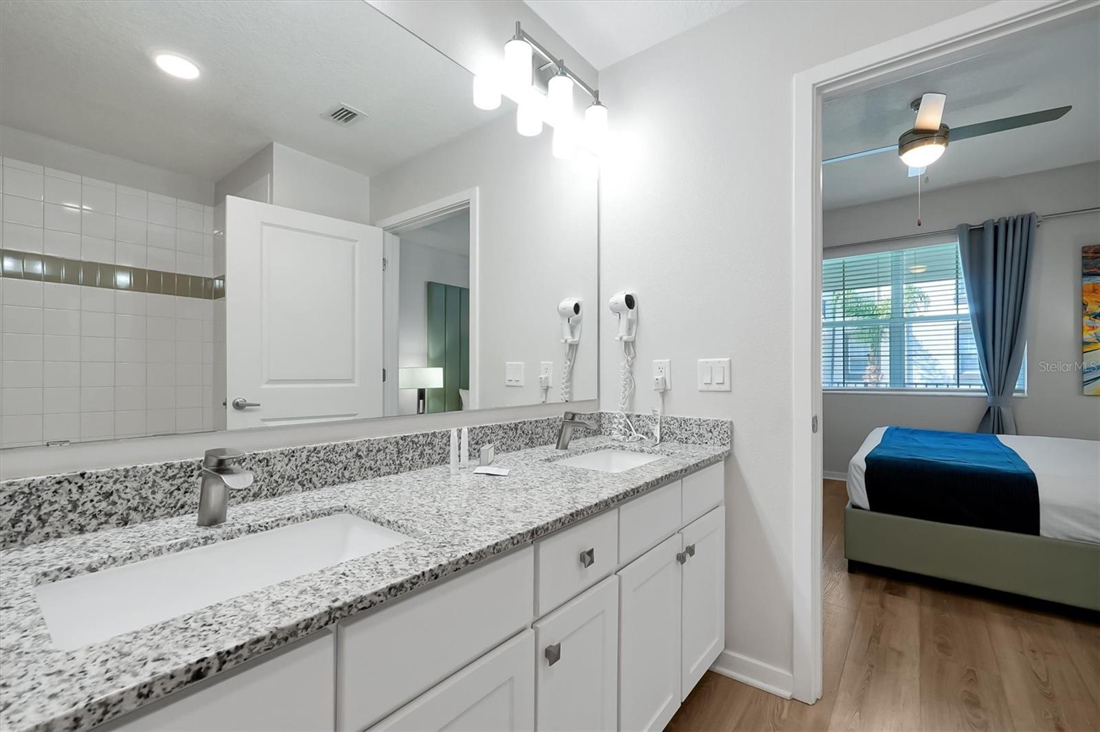 RESERVE AT VISTA CAY - Residential