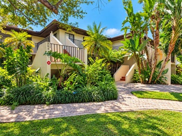 3803 SUN EAGLE LN 203 BRADENTON FL 34210