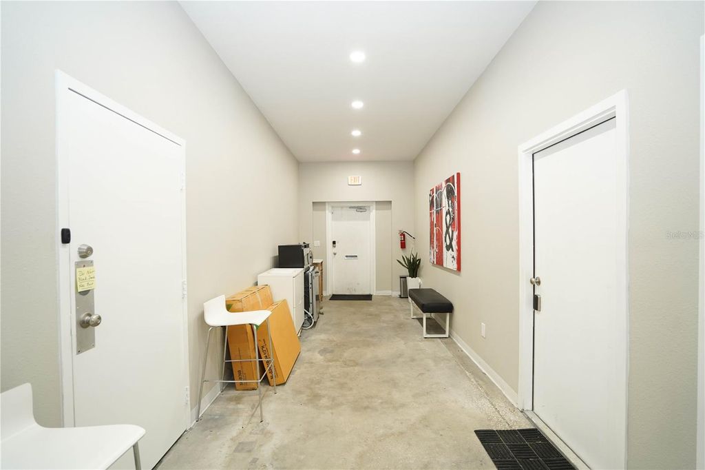 Photo of 2548 30th Avenue N, St Petersburg, FL 33713 (MLS # TB8442138)